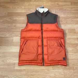 Mens, size Large Free Country puffy zip up vest
